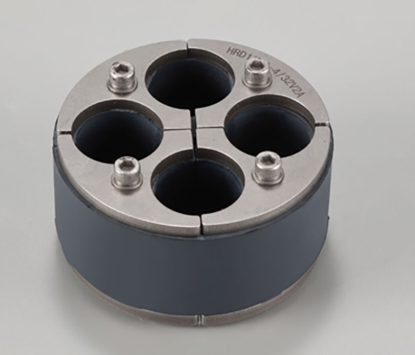 Hole of Duct Plug 4P