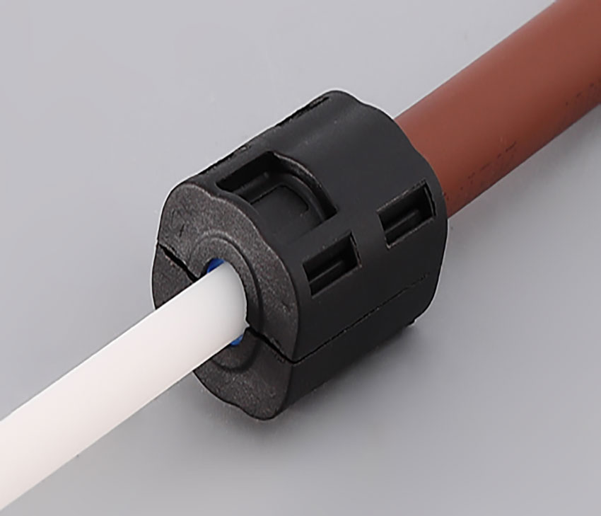 Divisible Gas Block Connector