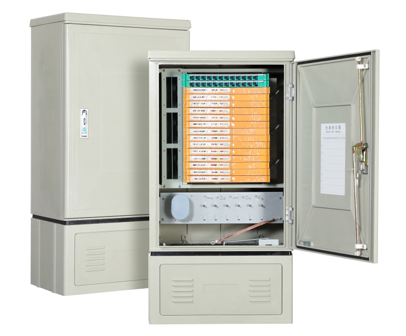 576cores Floor standing SMC 1450*755*543 Double Doors Street Cabinet